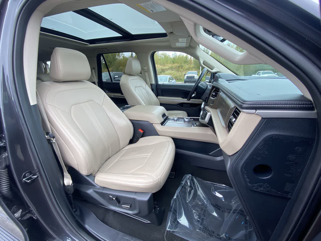 Thumbnail: 2024 Ford Expedition MAX - 34