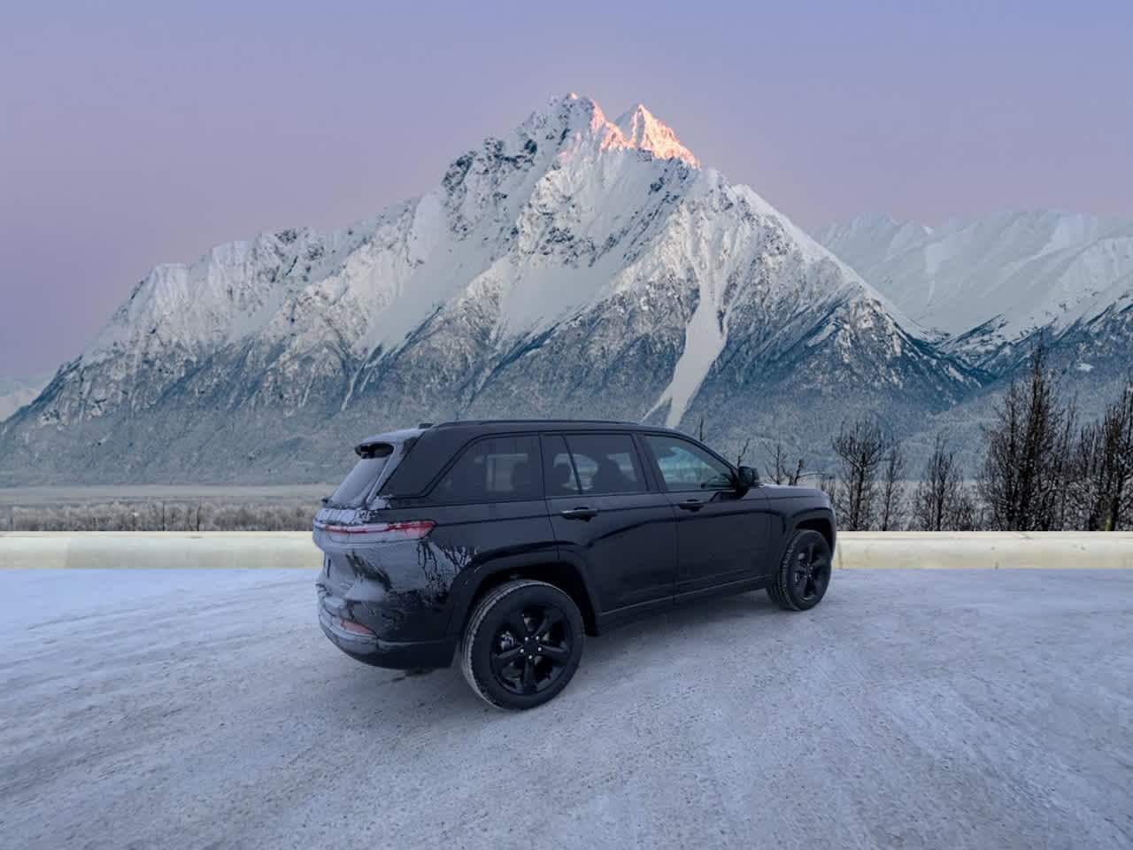 Thumbnail: 2025 Jeep Grand Cherokee - 5