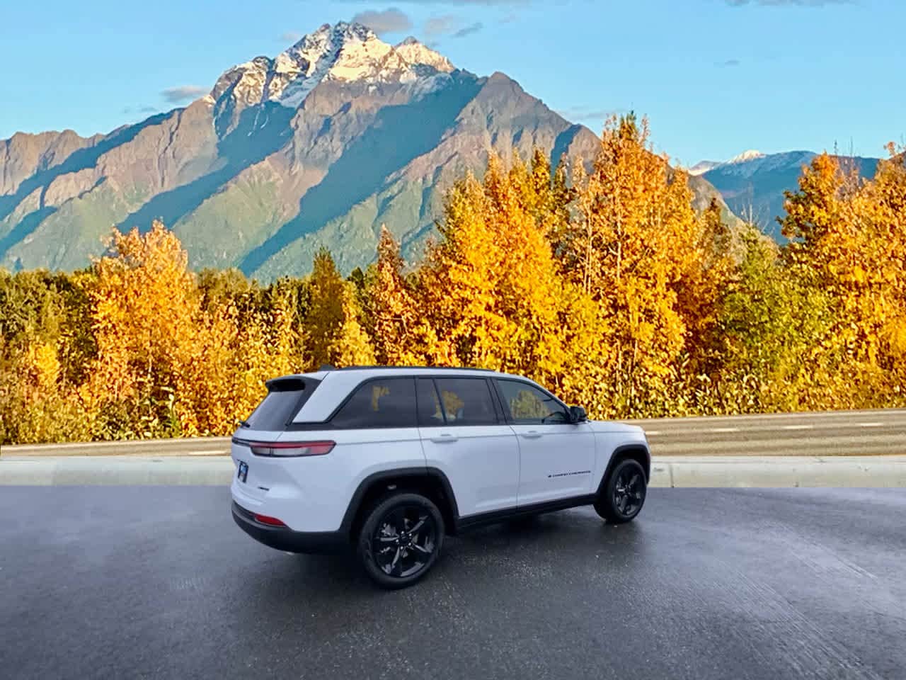 Thumbnail: 2025 Jeep Grand Cherokee - 5