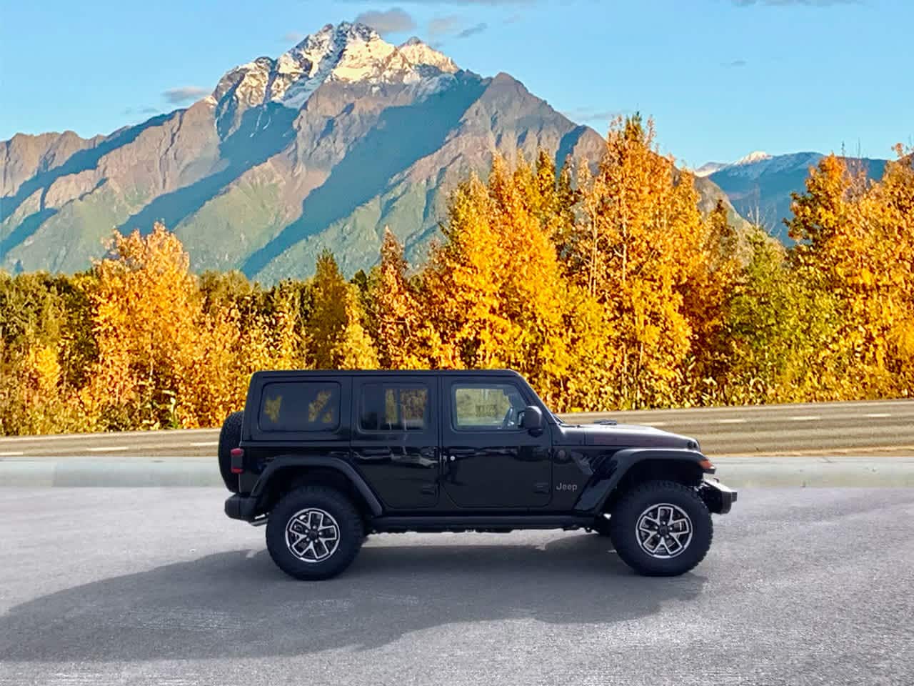 Thumbnail: 2025 Jeep Wrangler - 6