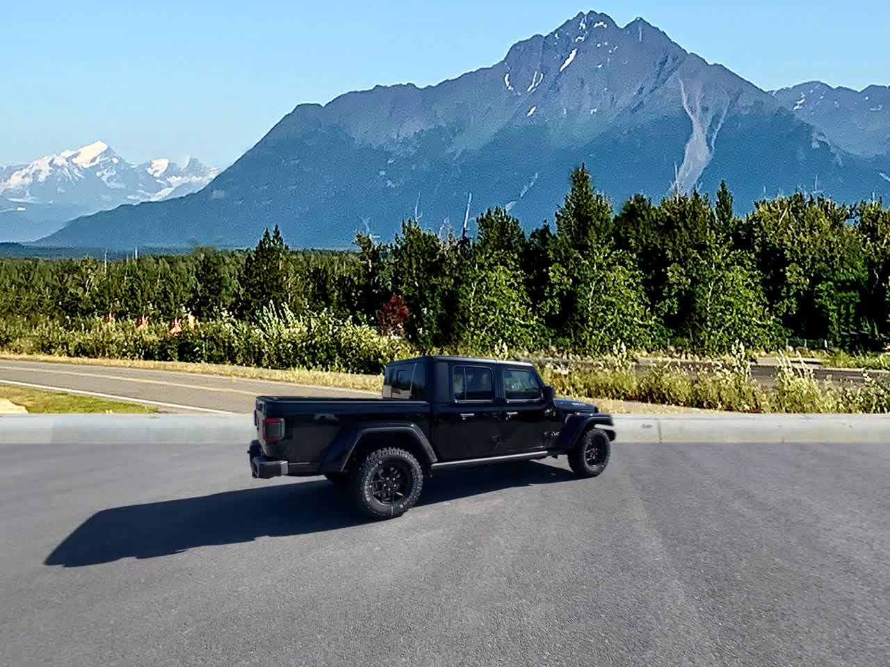 Thumbnail: 2025 Jeep Gladiator - 5