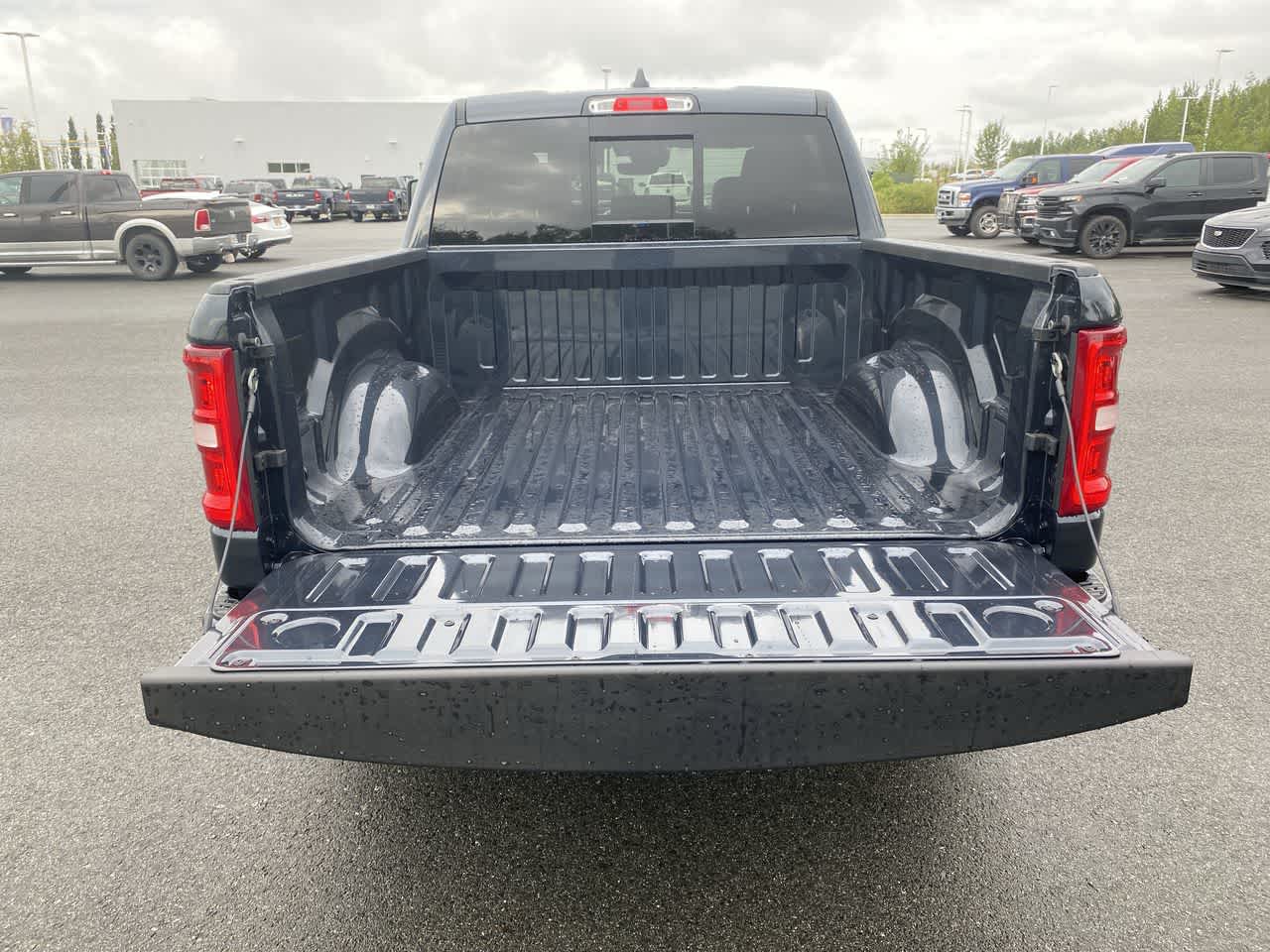 Thumbnail: 2025 RAM 1500 - 25