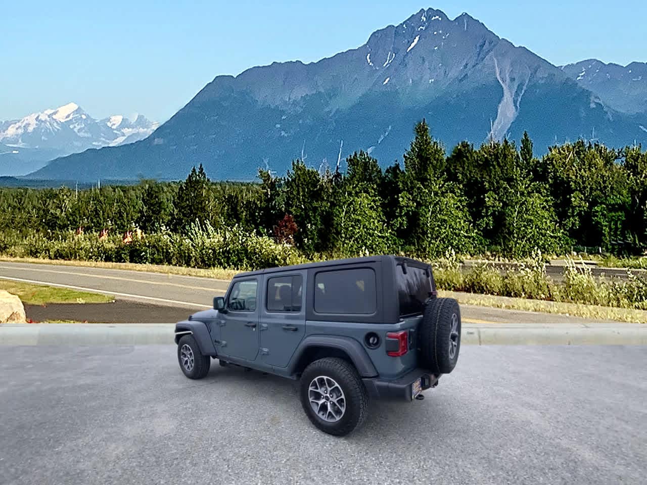 Thumbnail: 2026 Jeep Wrangler - 4