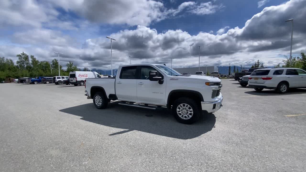 Thumbnail: 2024 Chevrolet Silverado 2500 - 7