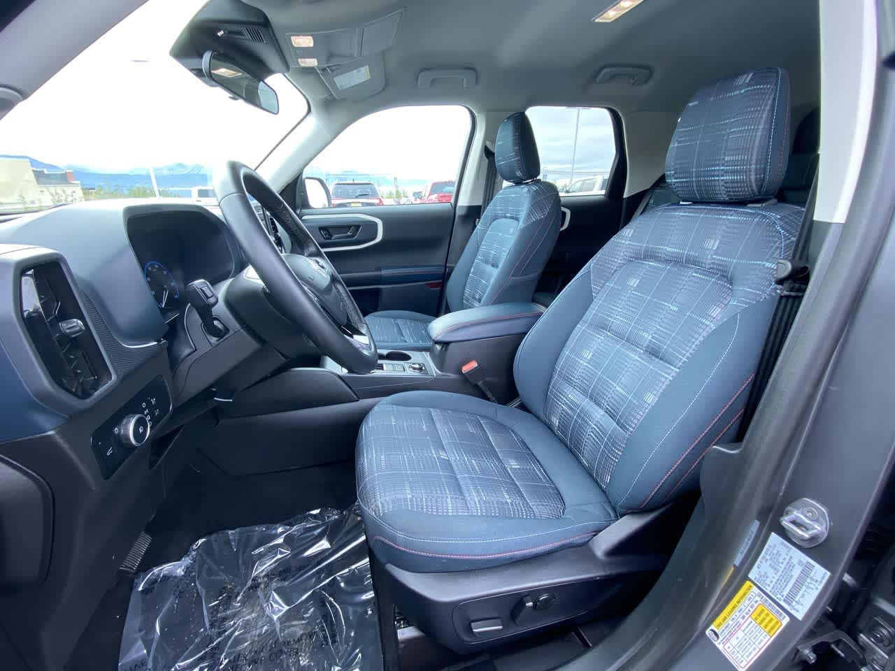 Thumbnail: 2024 Ford Bronco Sport - 11