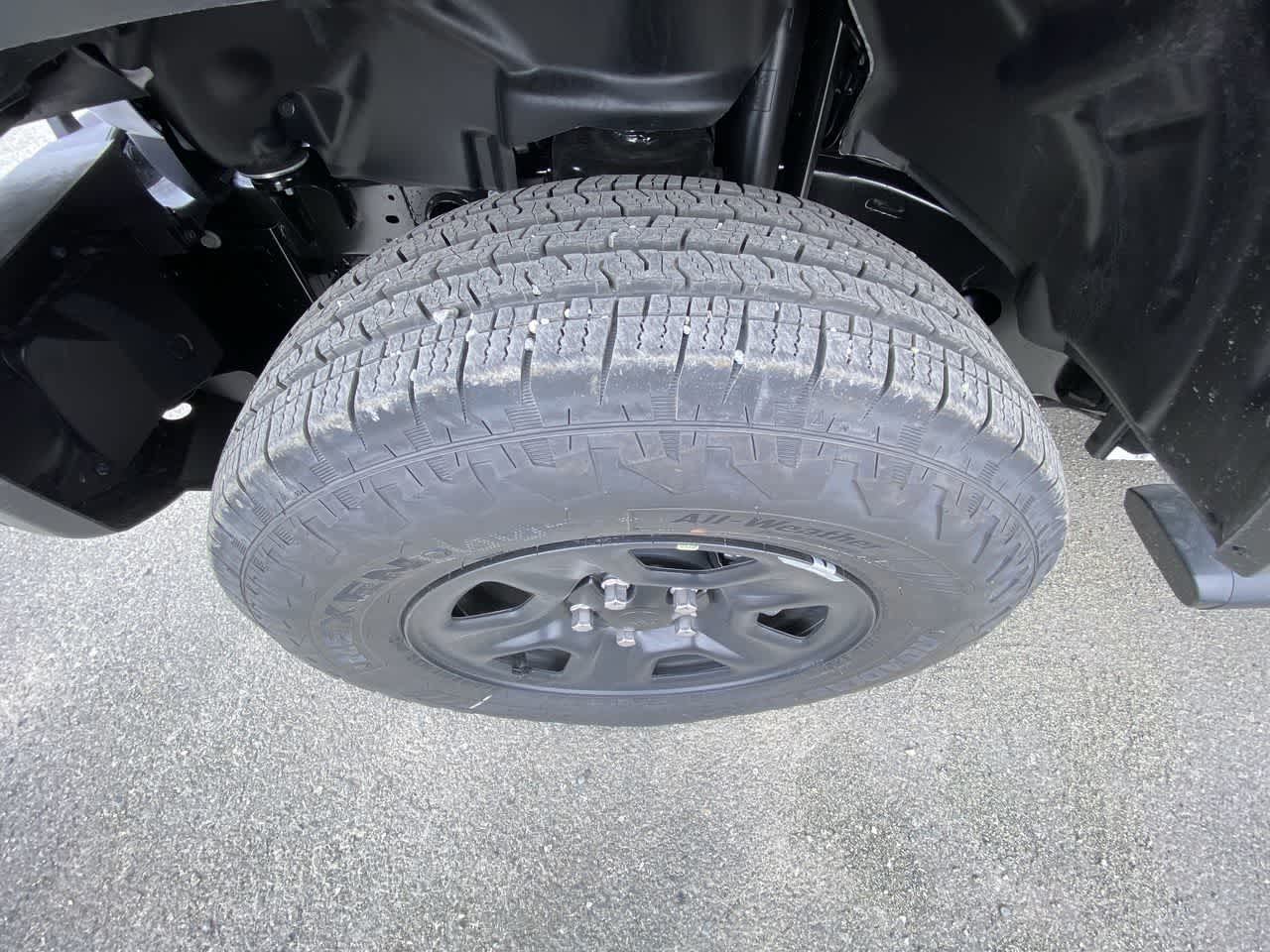 Thumbnail: 2025 Jeep Wrangler - 16