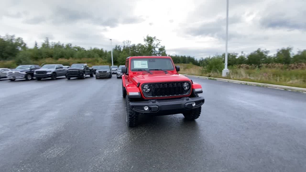 Thumbnail: 2025 Jeep Gladiator - 12