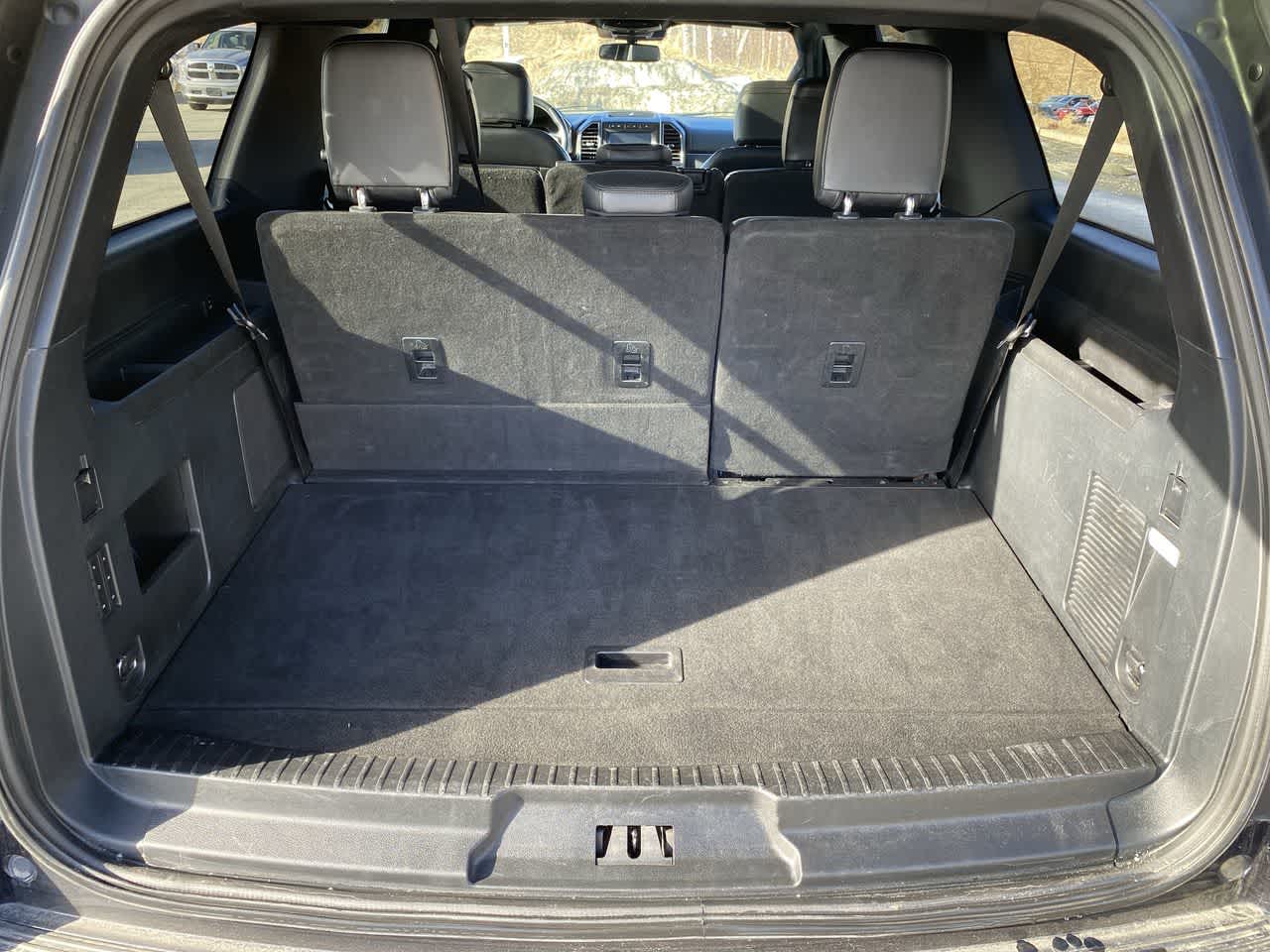 Thumbnail: 2021 Ford Expedition MAX - 32