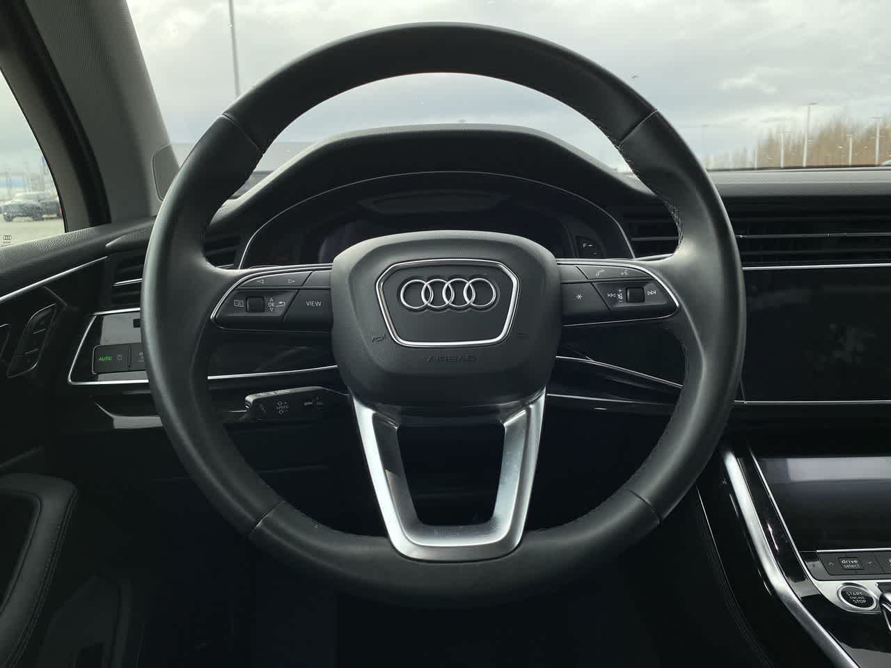 Thumbnail: 2023 Audi Q7 - 20