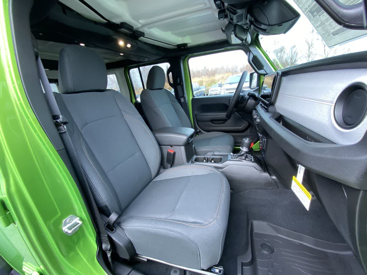 Thumbnail: 2026 Jeep Wrangler - 32