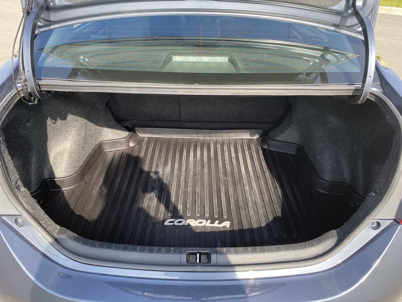 Thumbnail: 2018 Toyota Corolla - 25