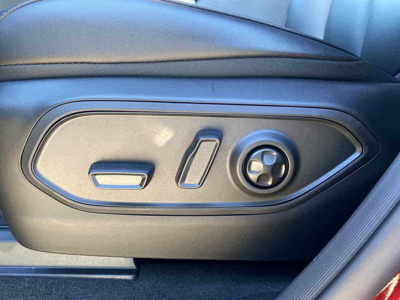 Thumbnail: 2025 Jeep Grand Cherokee - 12