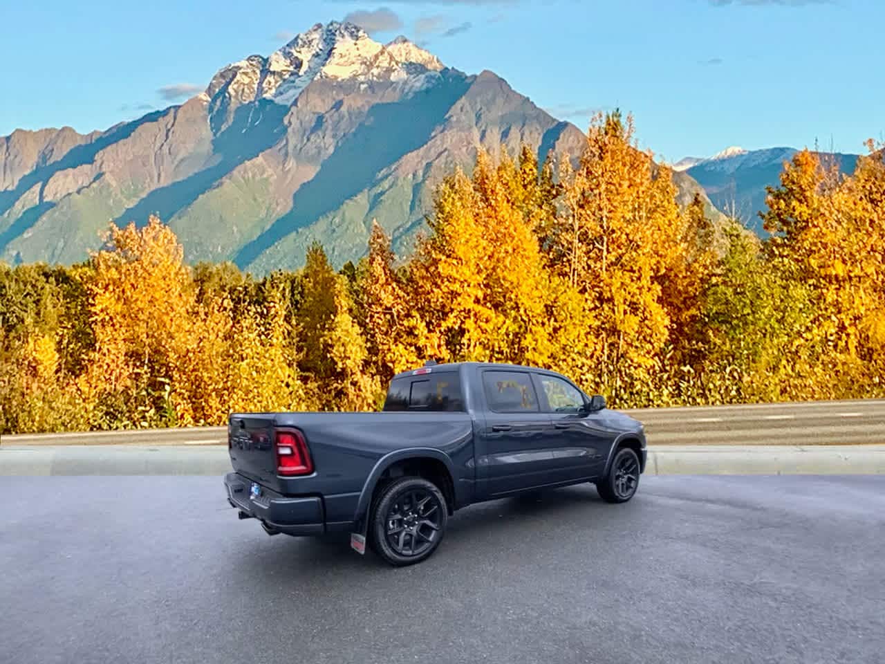 Thumbnail: 2026 RAM 1500 - 6