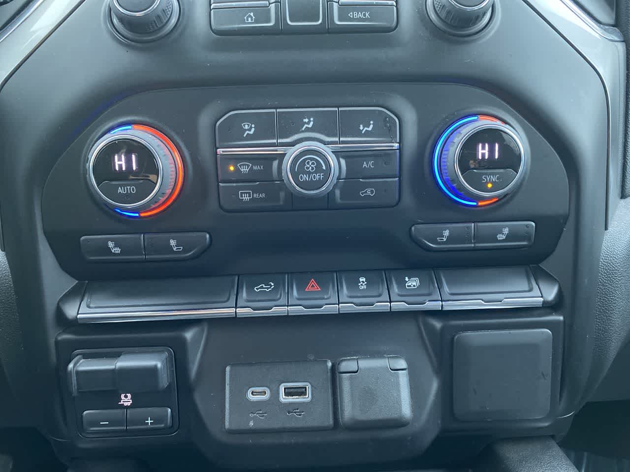 Thumbnail: 2021 Chevrolet Silverado 1500 - 19