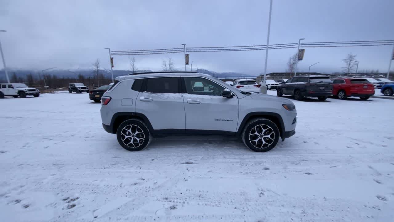 2026 Jeep Compass Limited - Photo 15