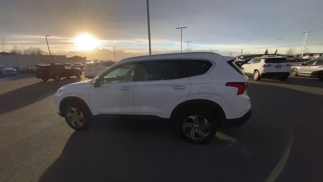 Thumbnail: 2023 Hyundai Santa Fe - 8