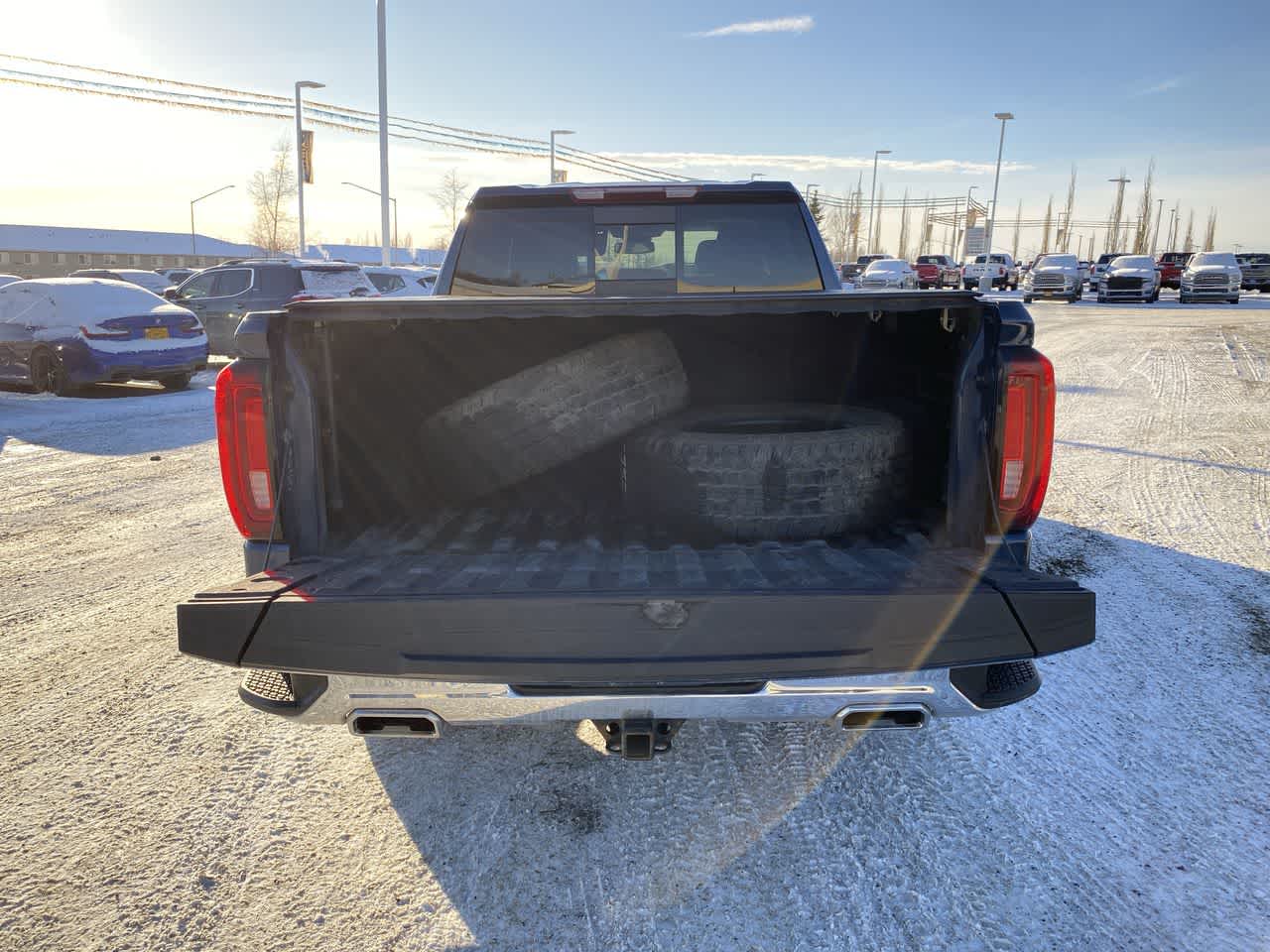 Thumbnail: 2023 GMC Sierra 1500 - 25