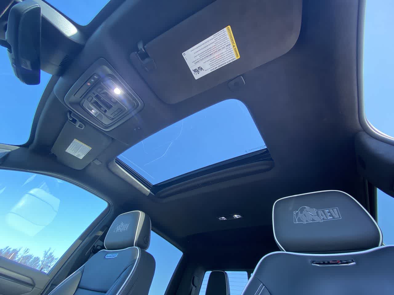 Thumbnail: 2024 GMC Sierra 1500 - 25