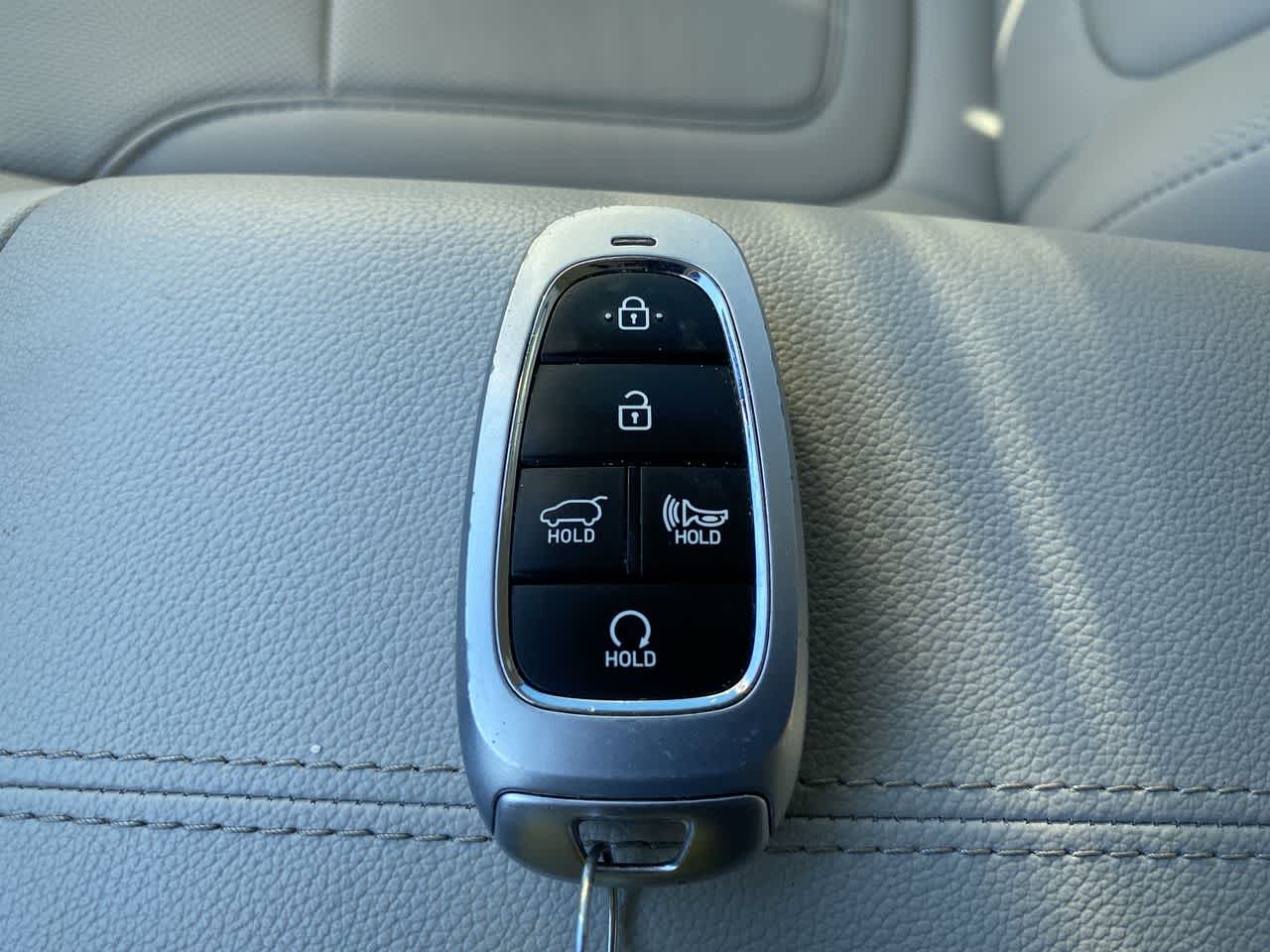 Thumbnail: 2023 Hyundai Tucson - 18