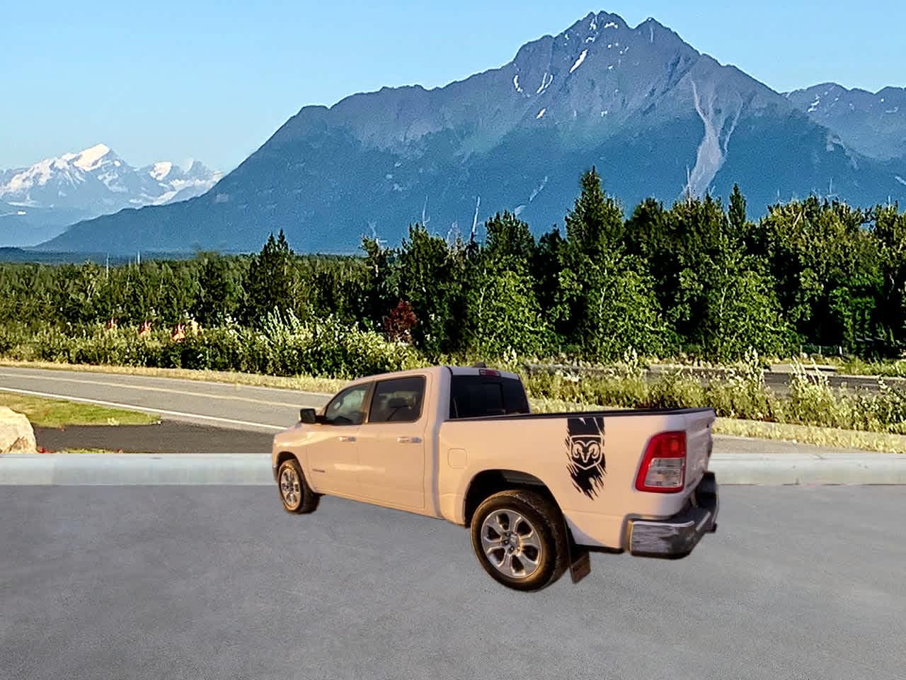 Thumbnail: 2020 RAM 1500 - 3