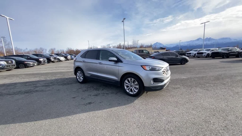 Used 2023 Ford Edge Titanium SUV