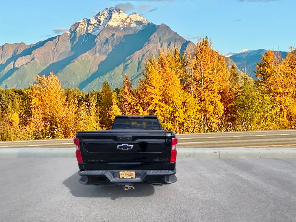 Used 2024 Chevrolet Silverado 1500 High Country Truck Crew Cab