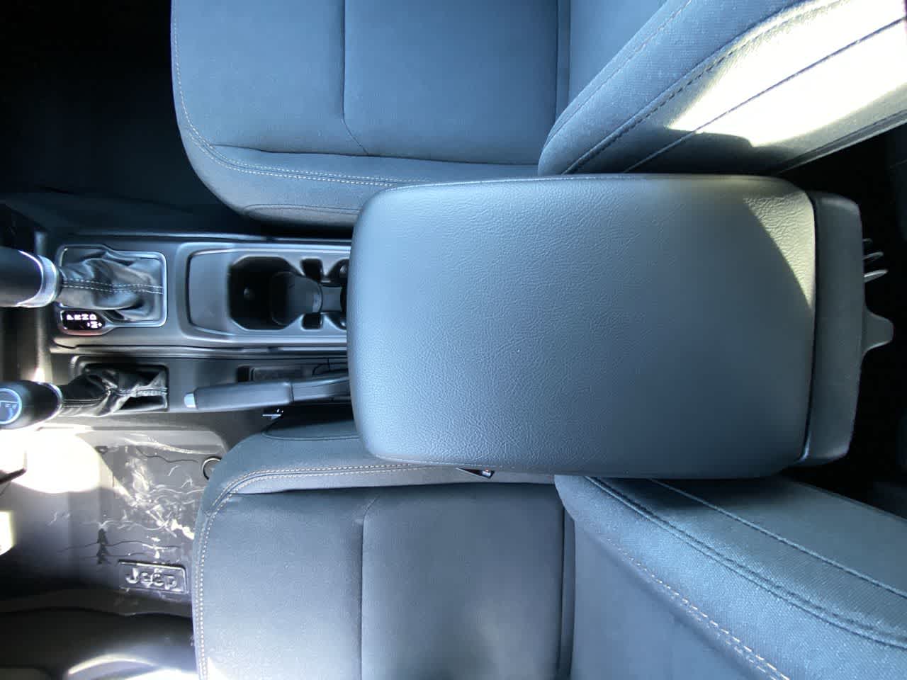 Thumbnail: 2026 Jeep Wrangler - 27