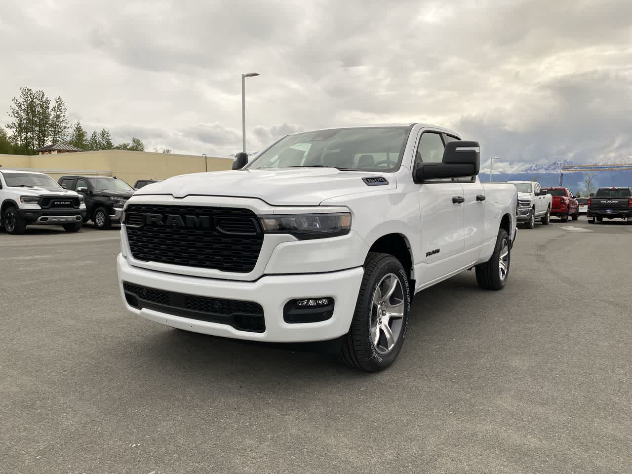 Thumbnail: 2025 RAM 1500 - 2
