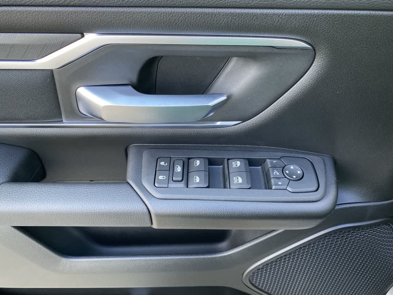 Thumbnail: 2025 RAM 1500 - 13