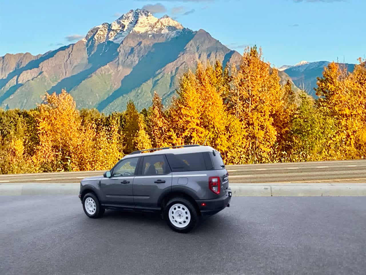 Thumbnail: 2024 Ford Bronco Sport - 3