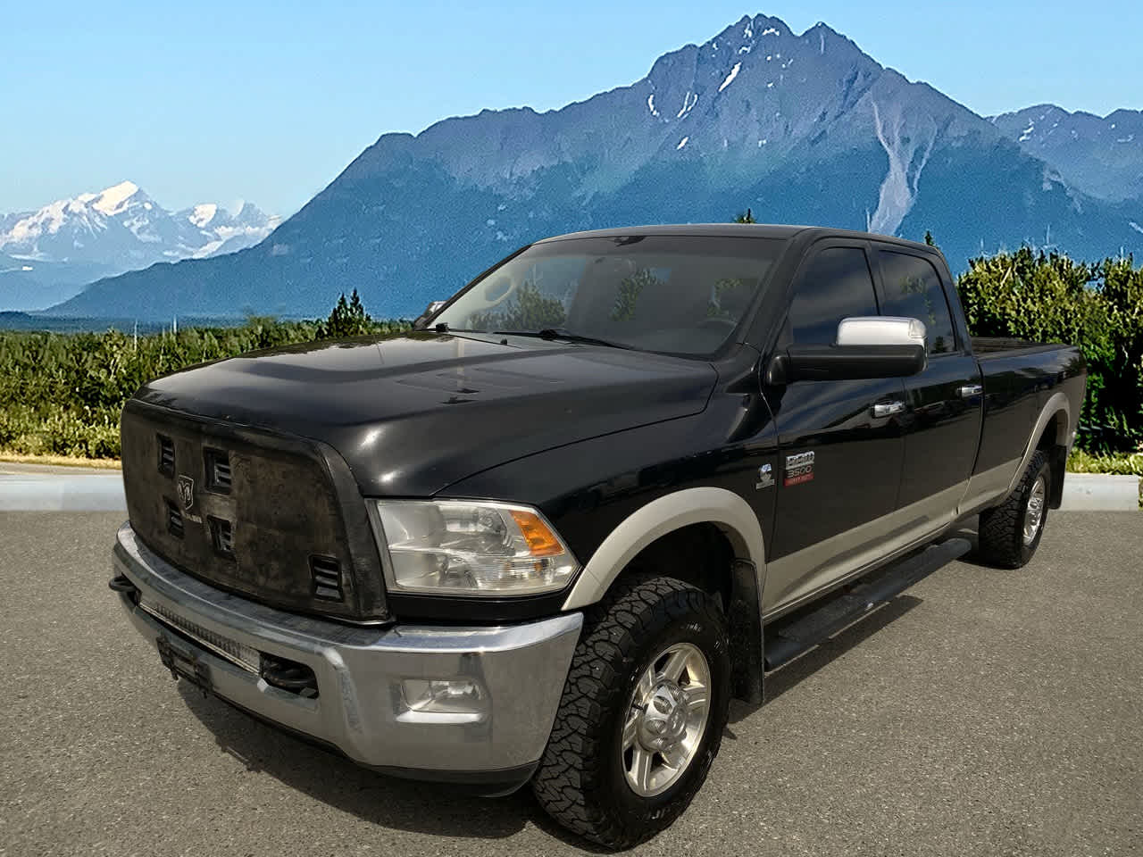 2010 RAM 3500 Laramie 4X4 Crew Cab SWB's photo
