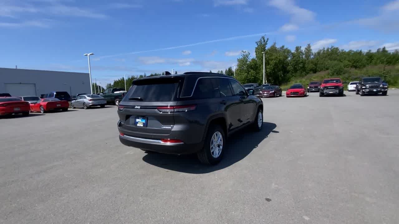Thumbnail: 2025 Jeep Grand Cherokee - 13
