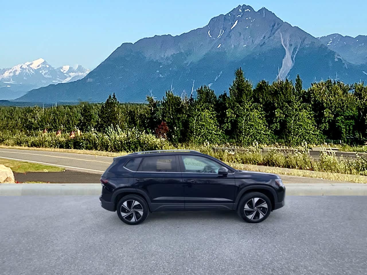 Thumbnail: 2025 Volkswagen Taos - 6
