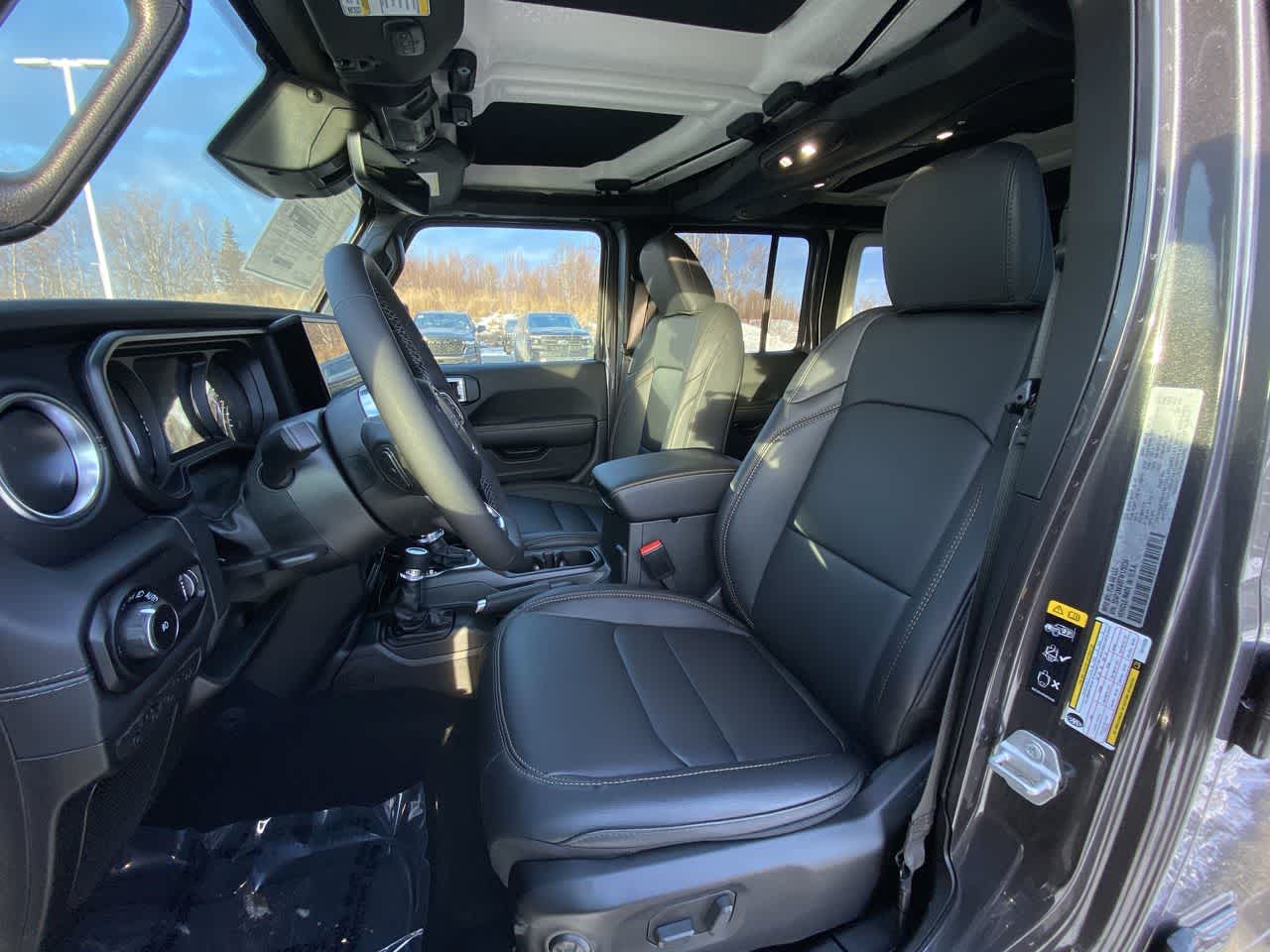 Thumbnail: 2026 Jeep Wrangler - 11