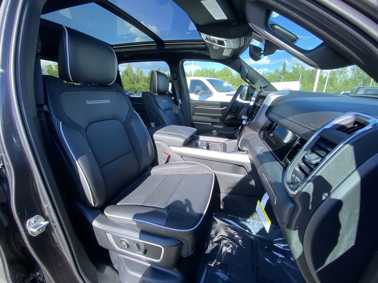 Thumbnail: 2026 RAM 1500 - 27