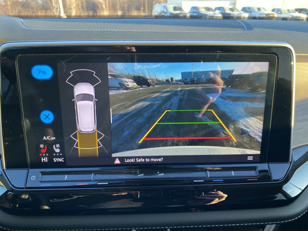 Thumbnail: 2024 Volkswagen Atlas - 17