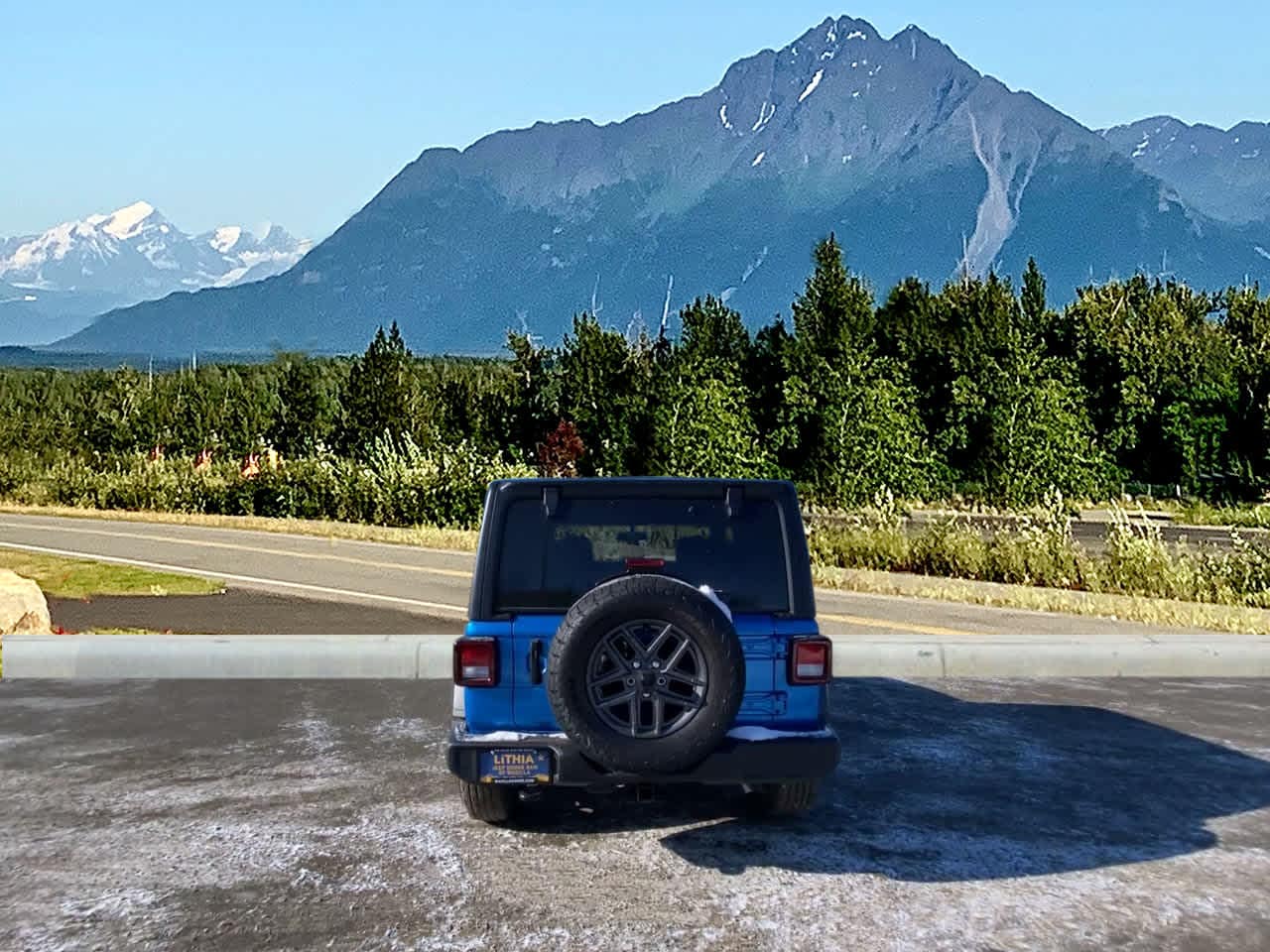 Thumbnail: 2026 Jeep Wrangler - 5