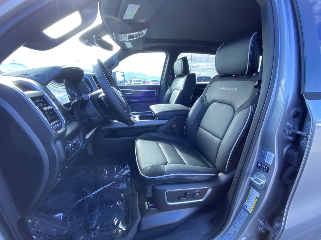2025 RAM 1500 Laramie 11