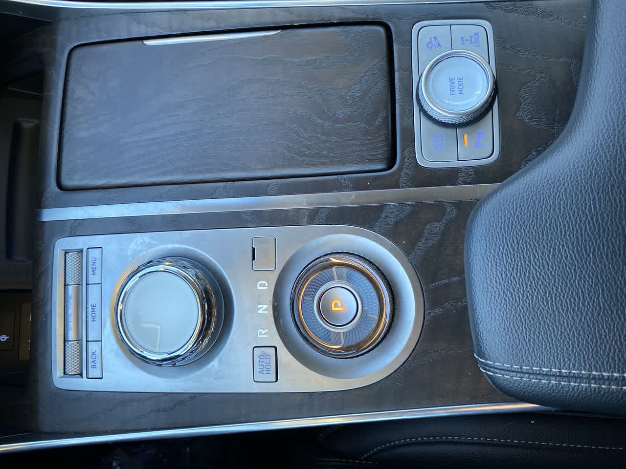 Thumbnail: 2024 Genesis GV80 - 20