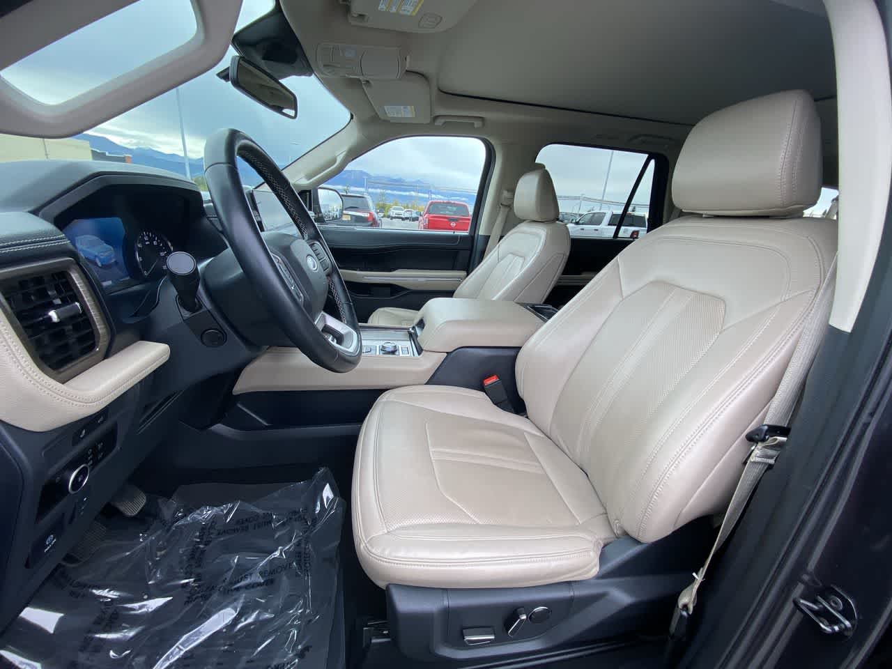 Thumbnail: 2024 Ford Expedition MAX - 17