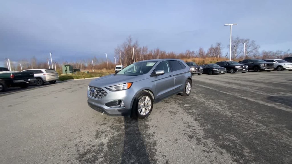 Used 2023 Ford Edge Titanium SUV