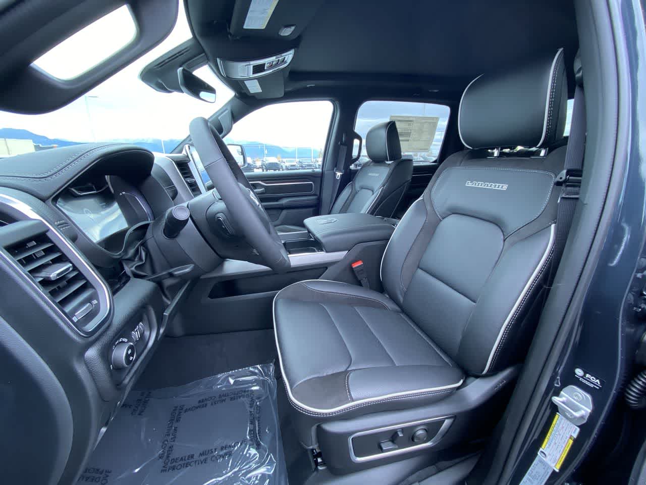 Thumbnail: 2026 RAM 1500 - 17