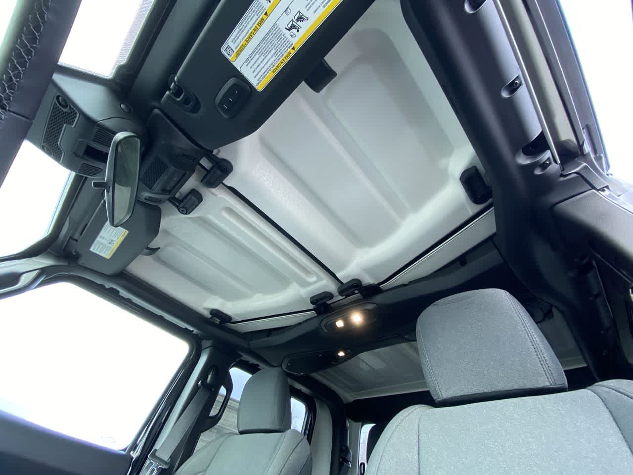 Thumbnail: 2025 Jeep Gladiator - 27