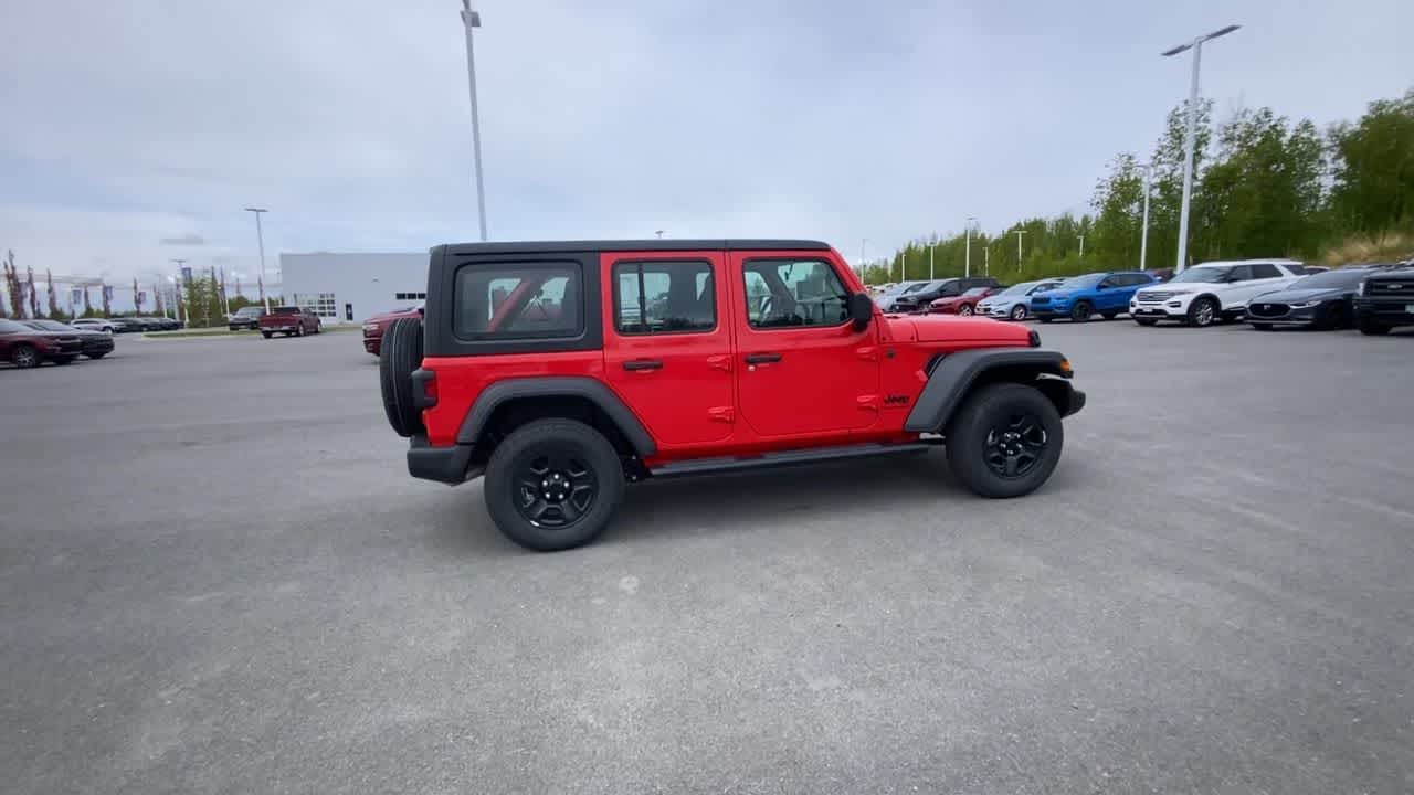 Thumbnail: 2025 Jeep Wrangler - 15
