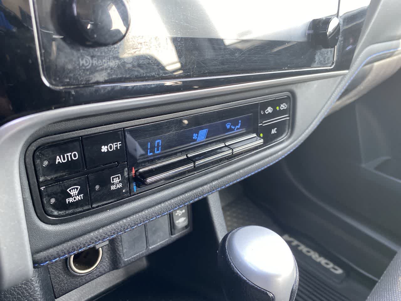 Thumbnail: 2018 Toyota Corolla - 19