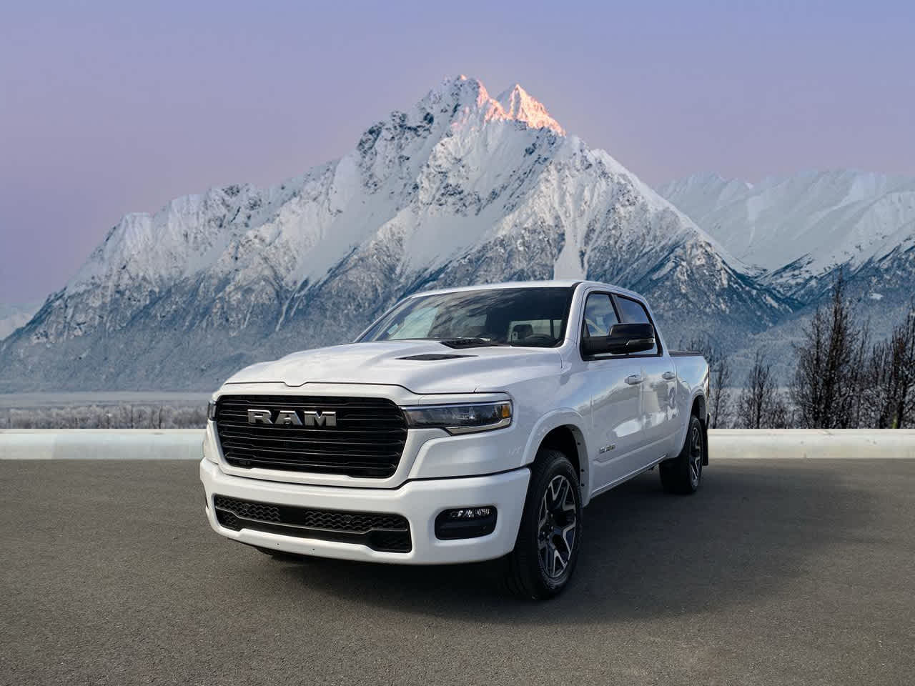 2025 RAM Ram 1500 Pickup Laramie's photo