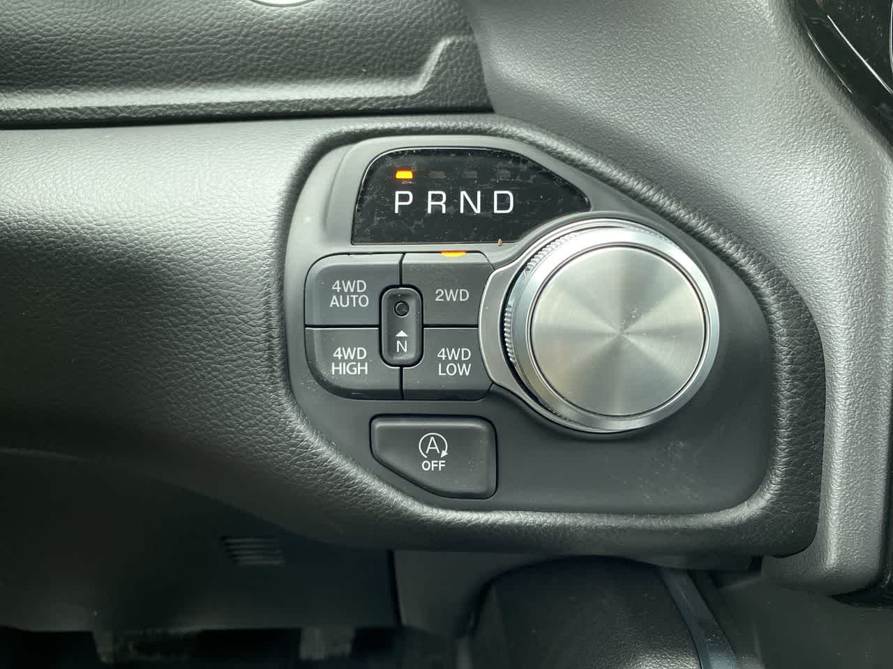 Thumbnail: 2025 RAM 1500 - 26
