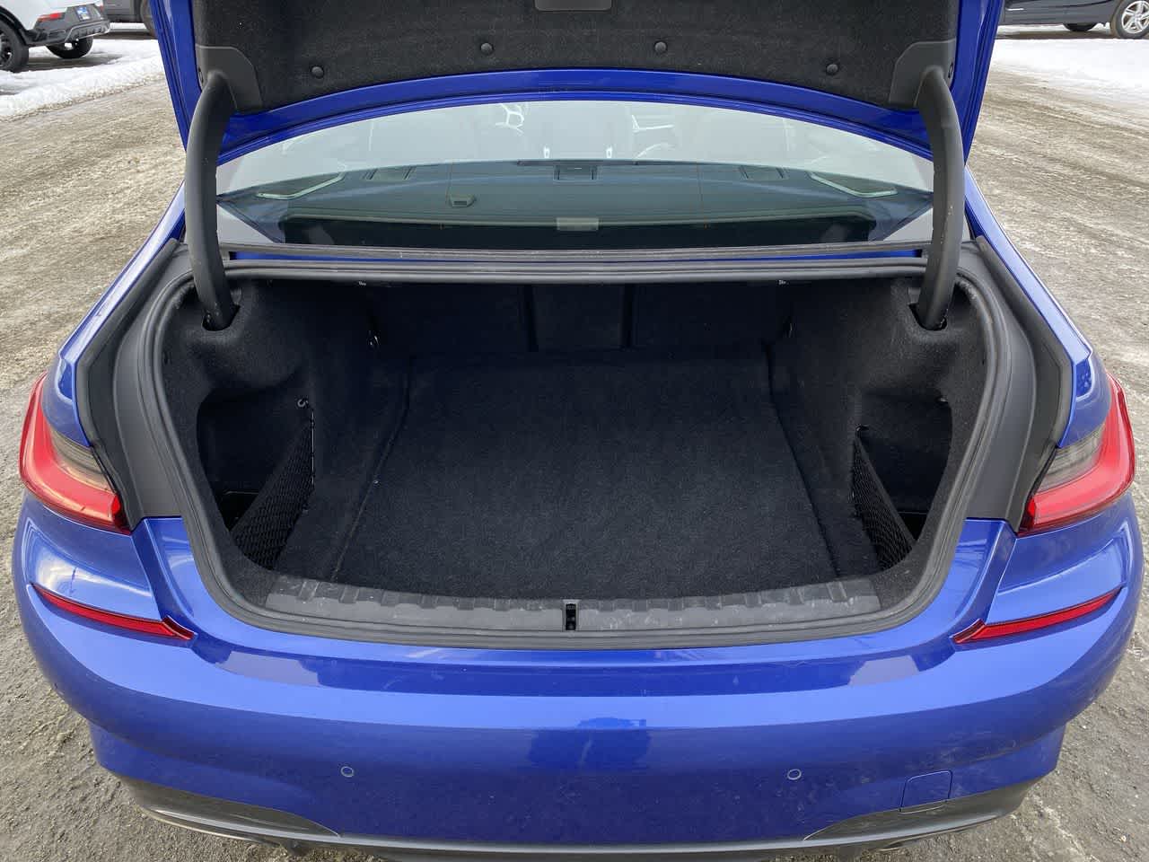 Thumbnail: 2020 BMW 3 Series - 32