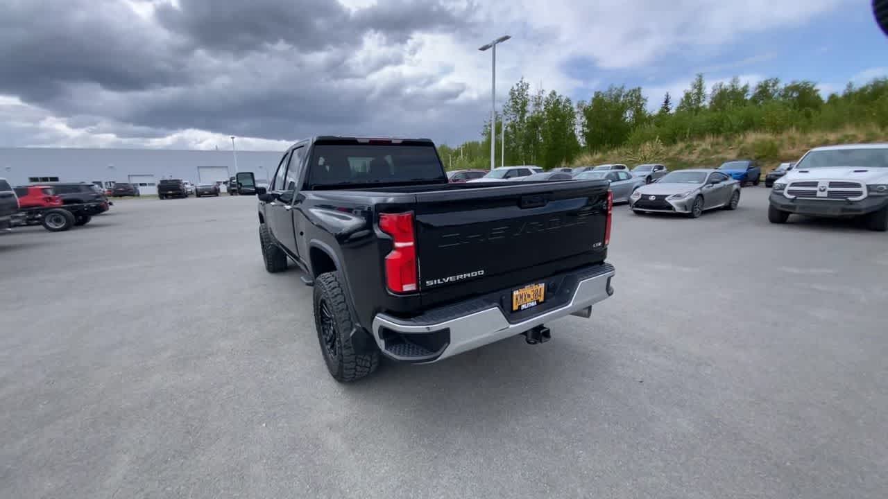 Thumbnail: 2024 Chevrolet Silverado 2500 - 9