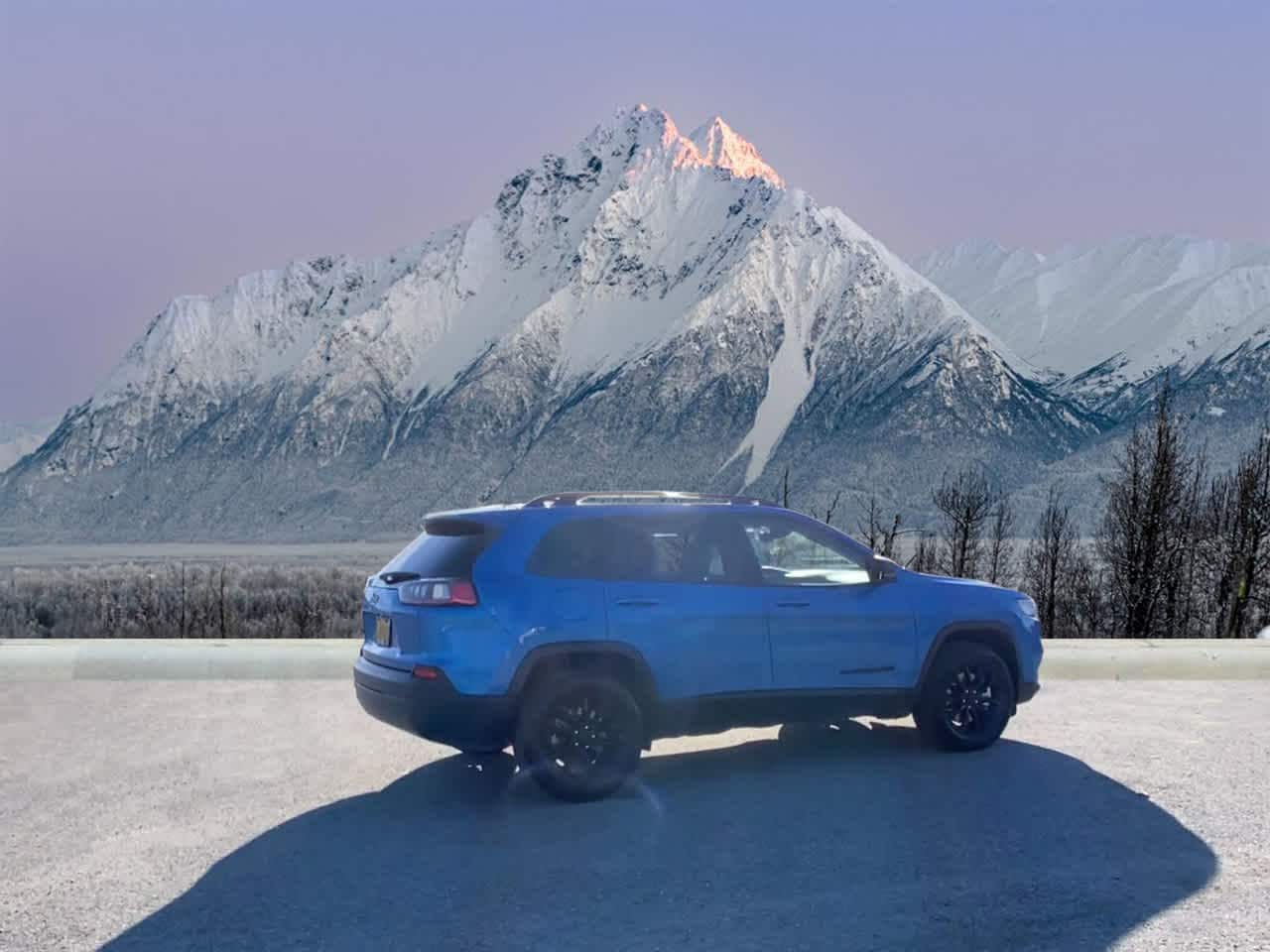 Thumbnail: 2023 Jeep Cherokee - 5